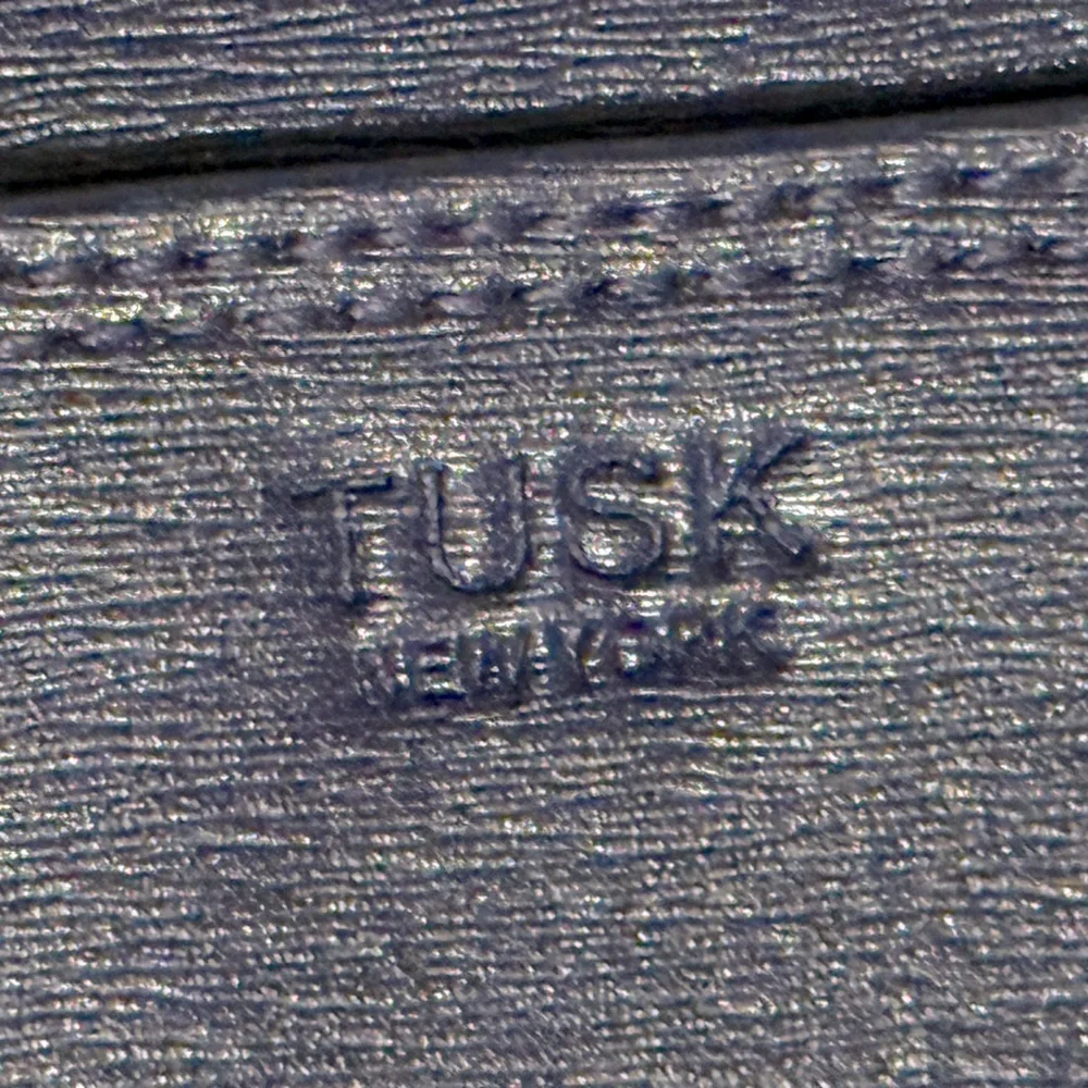 Tusk New York Navy Blue Leather Madison Double Zip Clutch 8